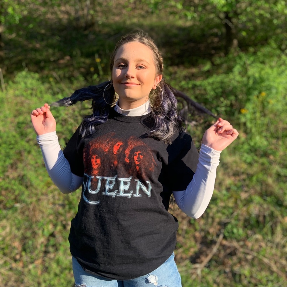 Meet your Posher, Lilly